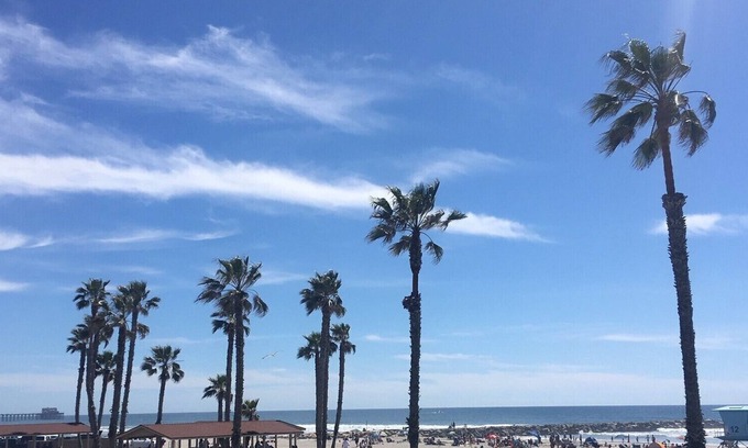 Townsite Condo | Beautifully Remodeled Oceanfront Condo!