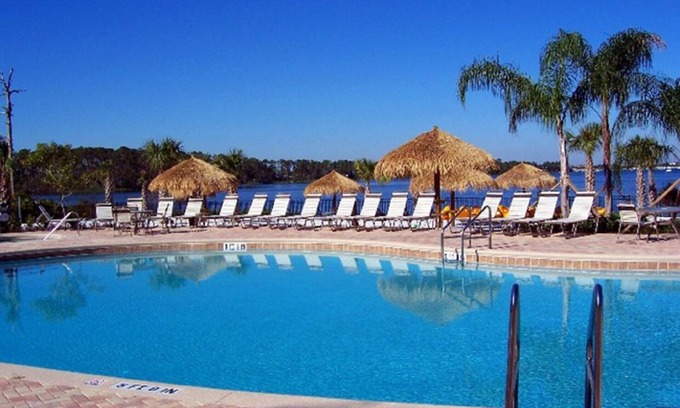 Bahama Bay Condo | Beautifully Renovated! Close to Disney! 3 Bdrm/2 Bath - 2nd Floor Unit!