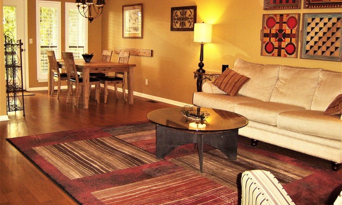 Eden Isle Condo | Beautifully updated vacation condo! Eden Isle, walking distance to Red Apple CC