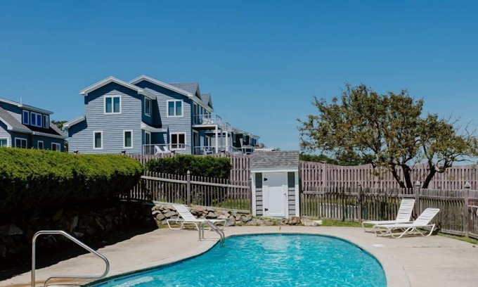 Southern Coast Condo | Beauty on the Beach by Bayley Vacation Rentals