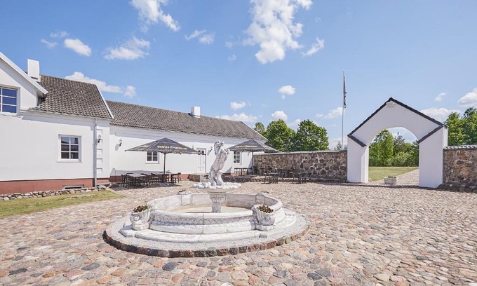 Anyksciai Hotel | Bebryno slėnis
