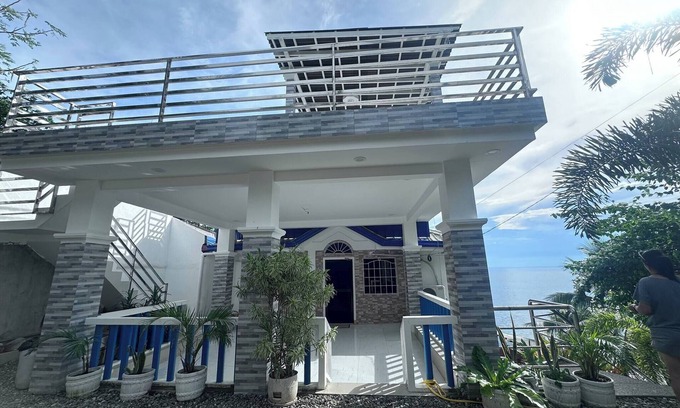 San Remigio House | Becca's Vacation House