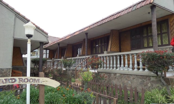 Ngadisari Bed & Breakfast | Bed and breakfast at Cemara Indah, Bromo