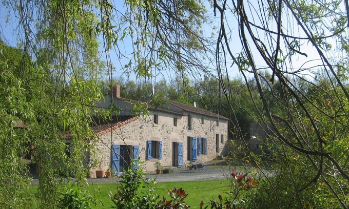Mauleon House | bed and breakfast near puy du fou park