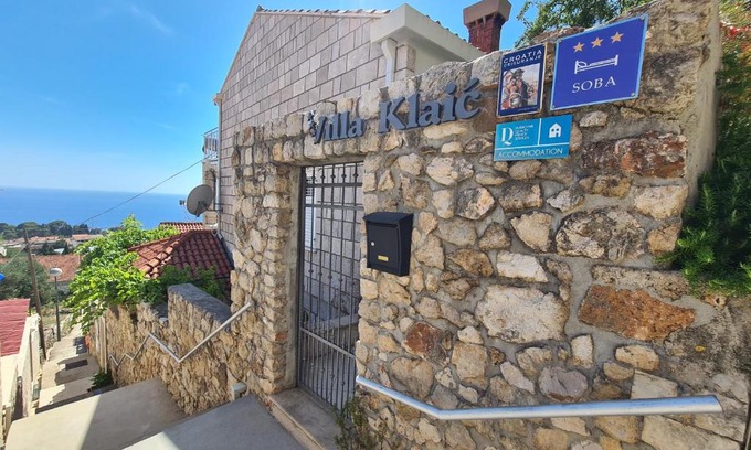 Gornji Kono Bed & Breakfast | Bed and Breakfast Villa Klaic