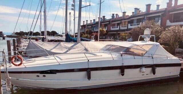 Aprilia Marittima Boat Rental | Bed & Boat Lignano