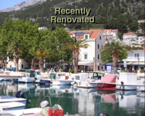 Baska Voda Apartment | Bed & Breakfast Palac -Free Parking-