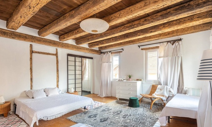 Ingenheim Bed & Breakfast | Bed & Breakfast Sarah Bernhardt 4 People