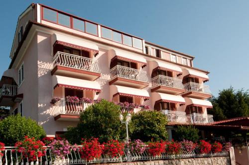 Icici Bed & Breakfast | Bed & Breakfast Villa Klara