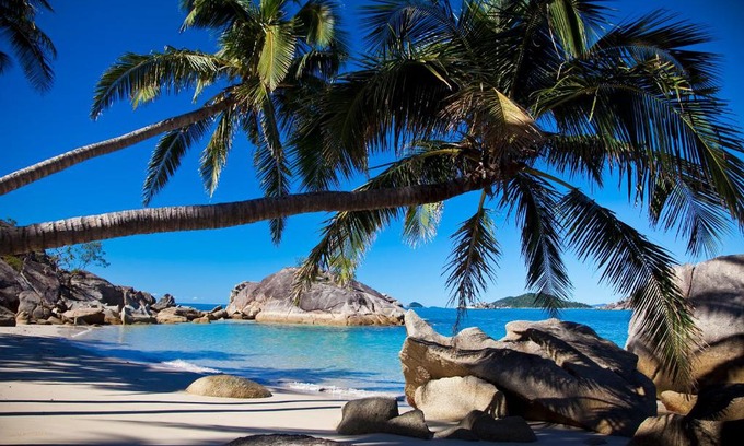 Bedarra Island House | Bedarra Beach House water taxi included