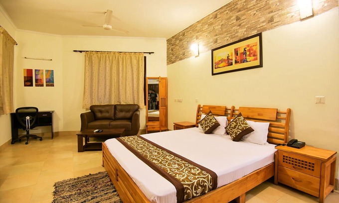 Sushant Lok Apartment | Bedchambers Serviced apartment in Sushant lok