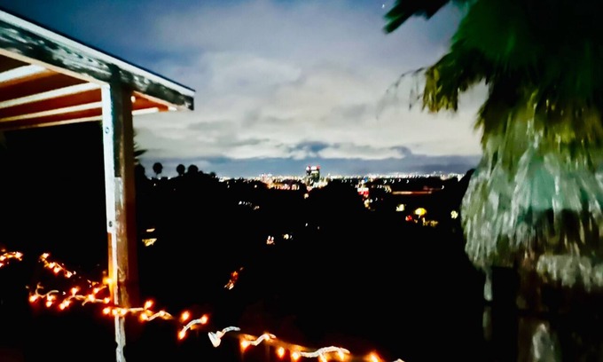 Sherman Oaks Apartment | BedRoom Rental Females Estate Home View Pool Un/Furnished Short/Long