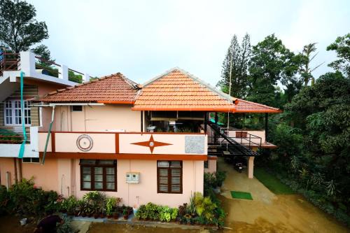 Madikeri House | Bee Hive Homestay