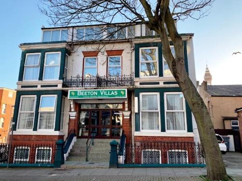 Blackpool Town Center Apartment | Beeton Villas Holiday Apartments
