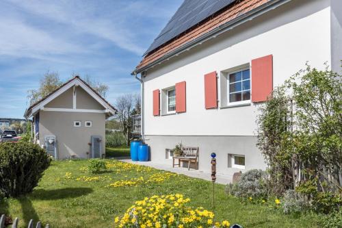 Huefingen Apartment | Behagliche Wohnung Hüfingen