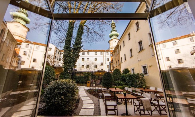 Old Town Hotel | BEIGLI Hotel & Garden