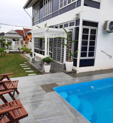 Kampung Pantai Batu Hitam Villa | Beit Azzahra Private Pool Villa at Pantai Batu Hitam