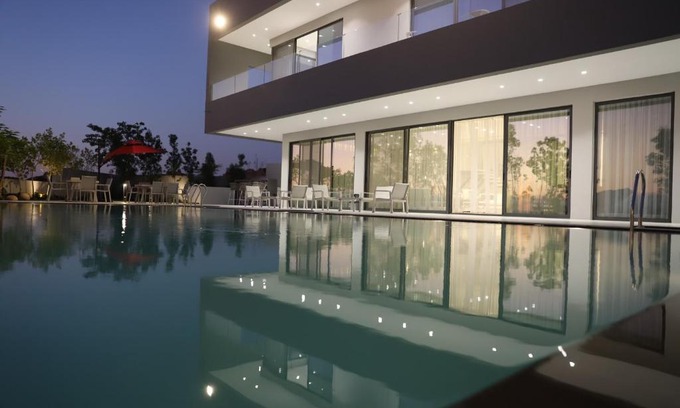 Al-Maghtas Villa | Beit Elhala villa, magnificient luxury villa