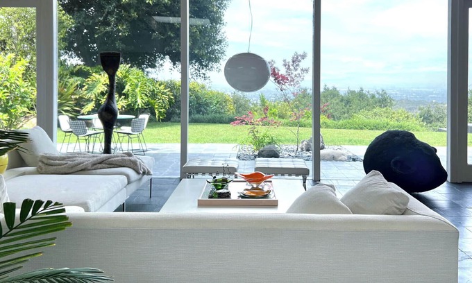 Sherman Oaks House | Bel Air: Private Architectural with Views