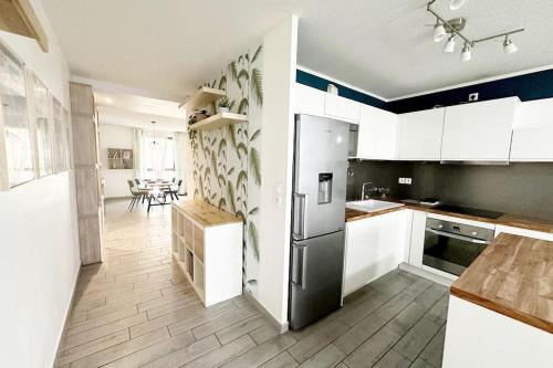 Parc Marianne Apartment | Bel Appart Design 2ch, Mairie, Pkg, Wifi, Terrasse, Port Marianne