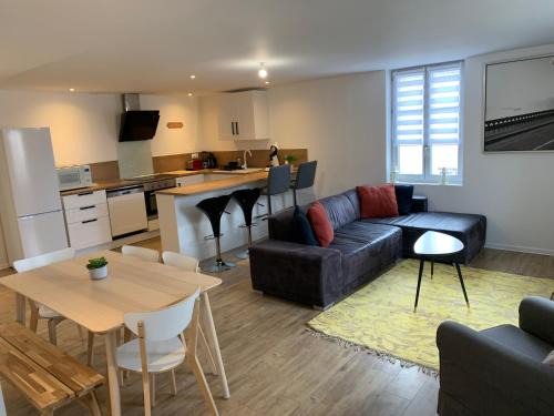 Paroisse Le Finage Apartment | Bel Appartement Climatisé au cœur du village