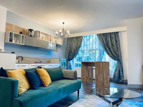 Brive-la-Gaillarde Apartment | Bel Appartement - Brive Centre - Quartier Musée