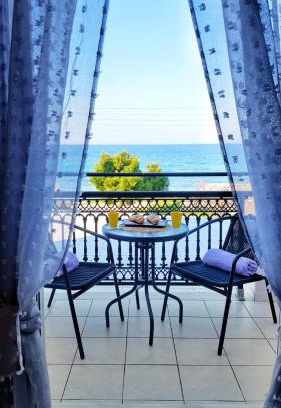 Alikanas Apartment | Bel Momento