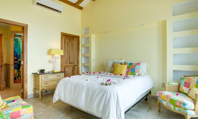 Surfside House | Belize Villa #2- The Salty Edge