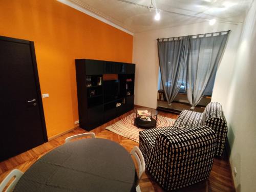 Cit Turin Apartment | Bell'appartamento in Cit Turin, Interamente ristrutturato