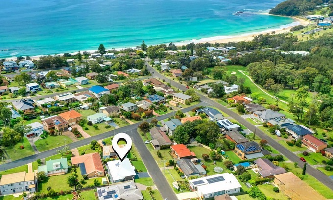 Bawley Point House | Bella Casa Mollymook combines functionality and comfort in style.
