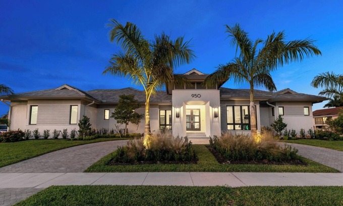 Marco Island House | Bella Fratelli Marco Island 🏝️ n With Electric Lift Pier