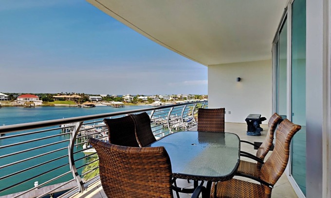 Orange Beach East Condo | Bella Luna #404 | Lux Condo, Spectacular Water Views