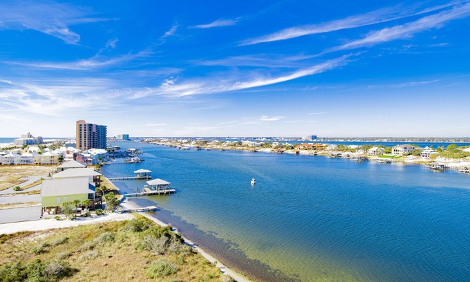 Ono Island Condo | Bella Luna 803 by Roberts Brothers Vacation Rentals