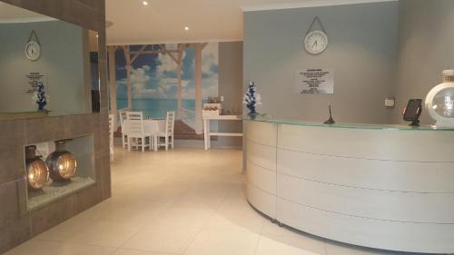 Walvis Bay Bed & Breakfast | Bella Luna Bed and Breakfast