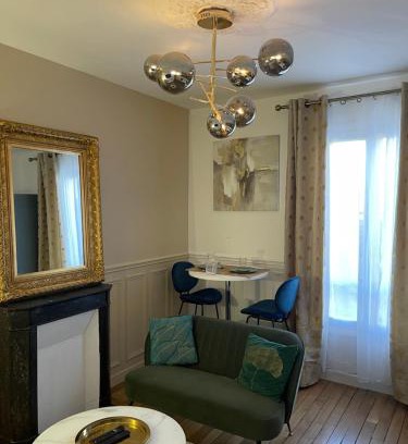 Choisy-le-Roi Apartment | Bella Mia - Chic apartment near Orly Rport 15mns frm Paris