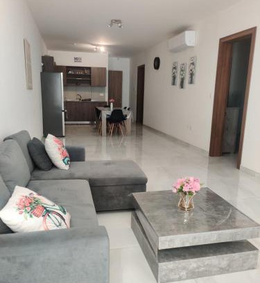 Qawra Apartment | Bella Qawra Maisonette