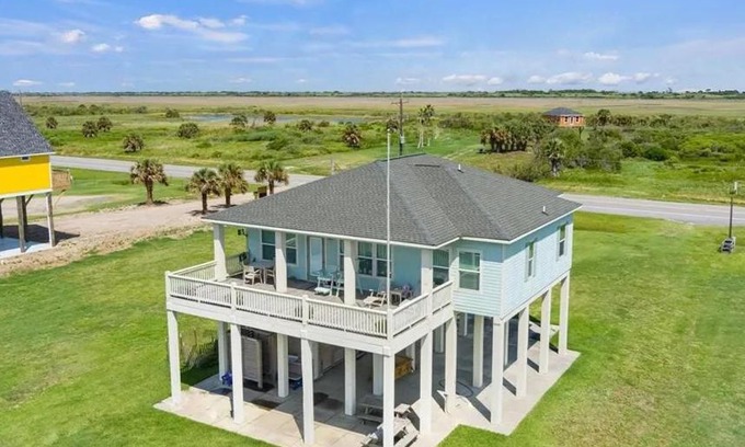Port Bolivar House | Bella Rossa home