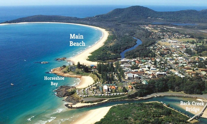 South West Rocks House | BELLA'S COTTAGE - CENTRE OF TOWN AND BOAT PARKING