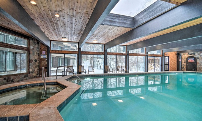 Mancelona Cottage | Bellaire Ski Escape ~ 1 Mile to Schuss Mountain!