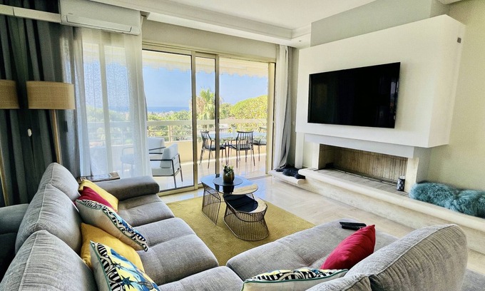 California - Pezou Apartment | BellaVista/Beautiful apartment with sea view
