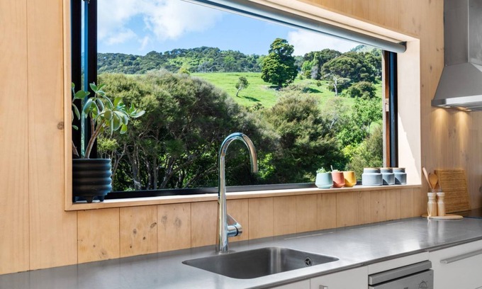 Akaroa House | Bellbird Bach - Akaroa