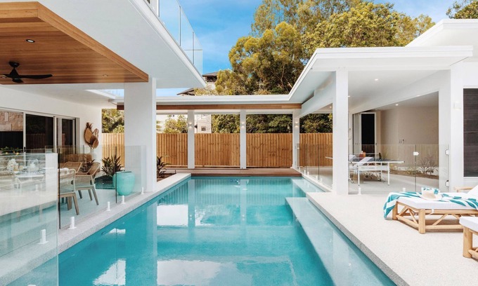 Palm Cove House | Belle Escapes Villa by the C