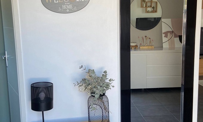 Saint-Simon House | Belle Maison 3 Chambres au Calme Jardin Parking Climatisation