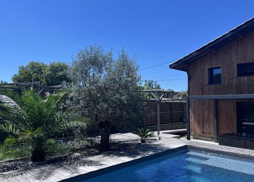 Bazas House | Belle maison avec piscine à 5 min de la cathédrale de Bazas