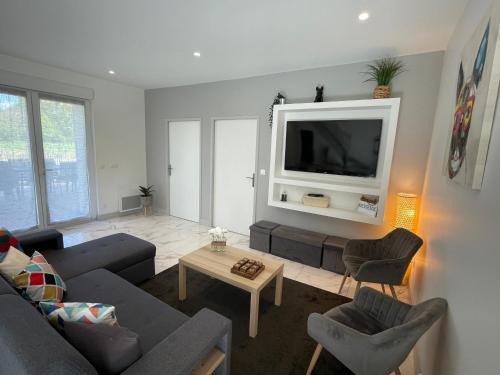 Bretteville-sur-Odon House | Belle maison au calme avec parking