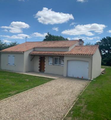La Chapelle-Hermier House | Belle maison 6 personnes à 2min du Lac du Jaunay, et 15min des plages Vendéennes