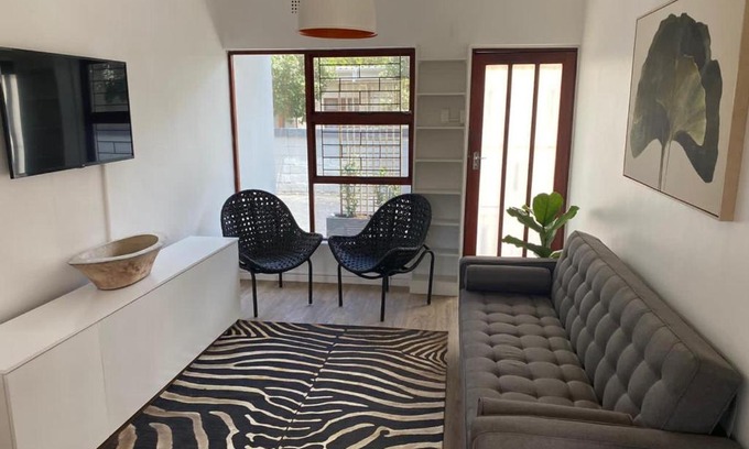 Hermanus Apartment | Belle on Main
