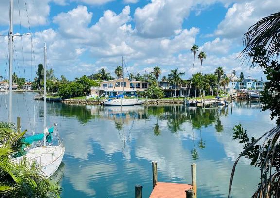 Madeira Beach Apartment | Belle Vista