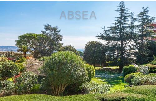 Caucade Apartment | Belles terres Nice grand appartement vue mer et jardin,piscine