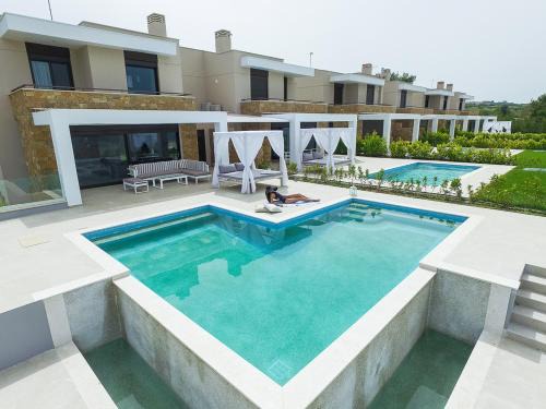 Haniotis Villa | Bellevue Villas with private pool
